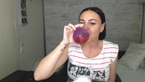 Snapshot of spicemint chatting on 16, 5, 2026 Carla online show from 16, 5, 2026