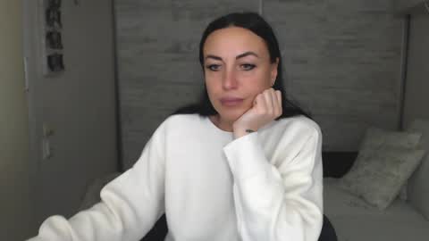 Snapshot of spicemint chatting on 17, 5, 2026 Carla online show from 17, 5, 2026
