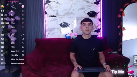 Snapshot of spicyboys_ chatting on 18, 10, 2025 online show from 18, 10, 2025