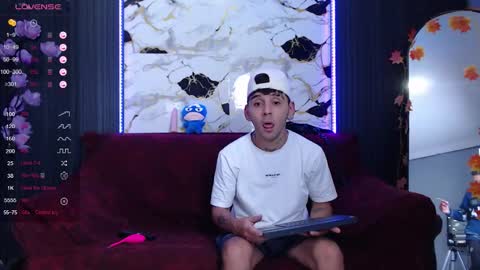 Snapshot of spicyboys_ chatting on 17, 11, 2025 online show from 17, 11, 2025