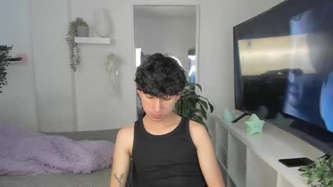 Snapshot of spider_baby_ chatting on 1, 12, 2025 spider_baby_ online show from 1, 12, 2025