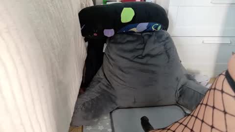 SpikedBella Same on all socials and OF online show from 21, 2, 2025