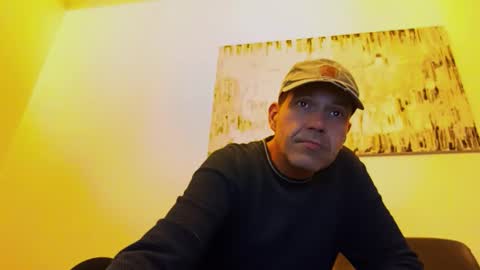 Snapshot of spliffray chatting on 9, 5, 2026 spliffray online show from 9, 5, 2026