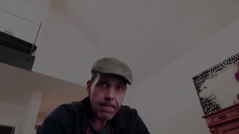 Snapshot of spliffray chatting on 13, 5, 2026 spliffray online show from 13, 5, 2026