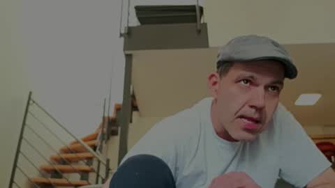 Snapshot of spliffray chatting on 14, 5, 2026 spliffray online show from 14, 5, 2026
