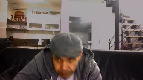 Snapshot of spliffray chatting on 15, 5, 2026 spliffray online show from 15, 5, 2026