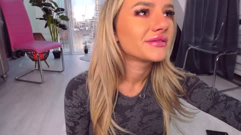 Anna online show from 12, 12, 2024