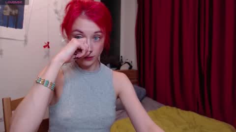 Snapshot of spoilme_gently chatting on 12, 10, 2025 Abby online show from 12, 10, 2025
