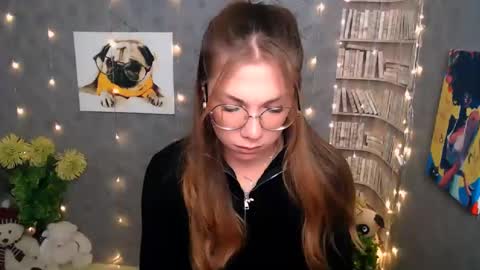 Snapshot of sport_tall_karina chatting on 2, 1, 2025 Karina online show from 2, 1, 2025