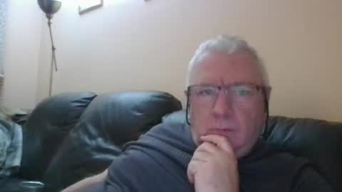 Snapshot of springtine chatting on 2, 7, 2026 springtine online show from 2, 7, 2026