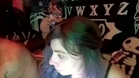 Snapshot of spunfoxxx chatting on 16, 10, 2025 spunfoxxx online show from 16, 10, 2025