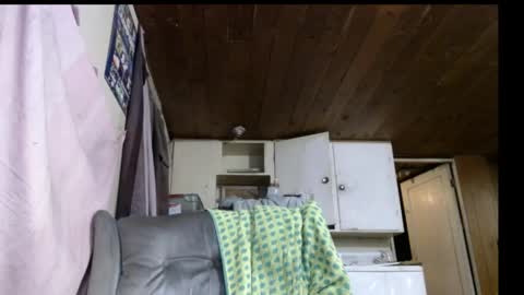 Snapshot of squegly chatting on 6, 6, 2026 Bryan online show from 6, 6, 2026