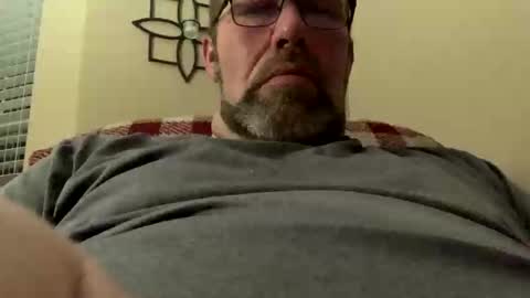 squirreldiamond online show from 31, 3, 2026