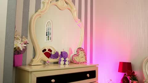 Snapshot of squirt_bunny69 chatting on 28, 4, 2026 Stacy online show from 28, 4, 2026