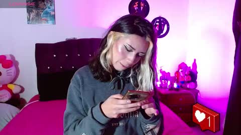  HELLO WELCOME MY NAME IS CHARLOTTE OY A NEW GIRL   online show from 25, 2, 2025
