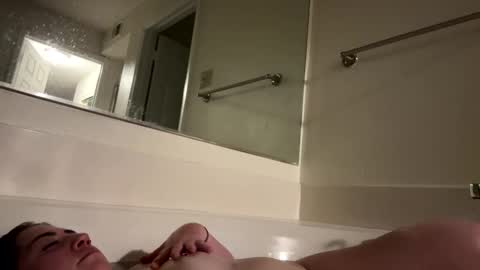 Snapshot of squirtinshawty chatting on 9, 11, 2025 squirtinshawty online show from 9, 11, 2025