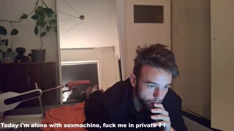 Snapshot of squirtproff chatting on 29, 9, 2025 Squirtproff online show from 29, 9, 2025