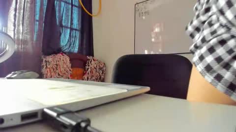 Snapshot of squirttati33 chatting on 3, 6, 2026 Tati online show from 3, 6, 2026