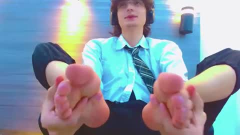 ethan online show from 1, 4, 2026