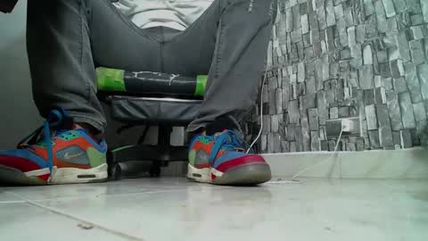 sr master cum its my old account online show from 19, 1, 2025