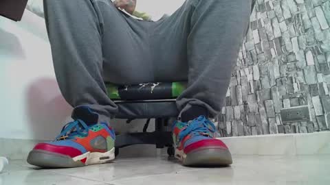 sr master cum its my old account online show from 28, 1, 2025