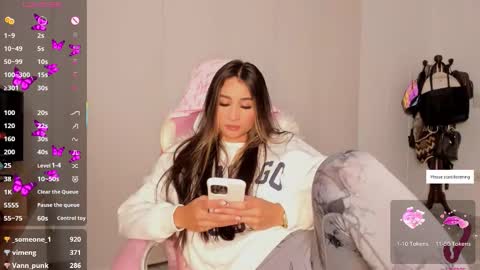 Laura online show from 2, 3, 2026