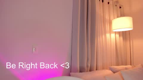 Sophie 3 online show from 3, 2, 2026