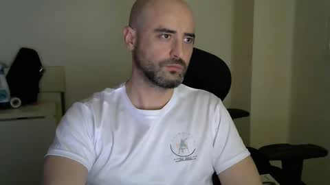 Snapshot of srtramposo chatting on 16, 2, 2026 srtramposo online show from 16, 2, 2026