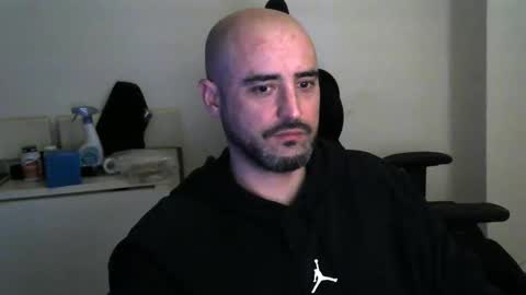 Snapshot of srtramposo chatting on 2, 3, 2026 srtramposo online show from 2, 3, 2026