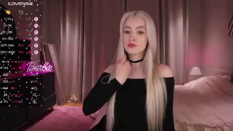 Snapshot of ssashagarter chatting on 29, 7, 2026 Alexandra online show from 29, 7, 2026