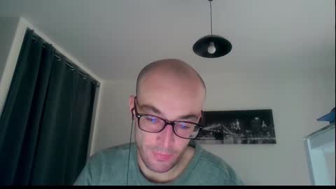 Snapshot of ssenzo chatting on 23, 12, 2024 ssenzo online show from 23, 12, 2024