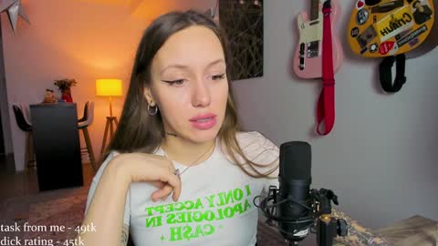 Anni if Im offline for a long time Im depressed feel free to support me offline online show from 18, 12, 2024