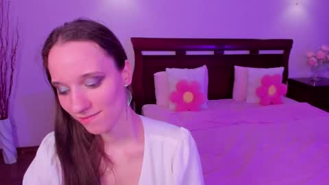 StaceyCutie online show from 10, 4, 2026