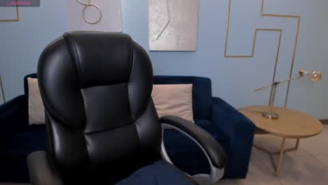 Snapshot of staceywood_ chatting on 3, 12, 2024 Stacy Woods online show from 3, 12, 2024