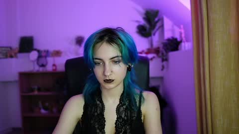 stacy  x3 online show from 17, 4, 2026