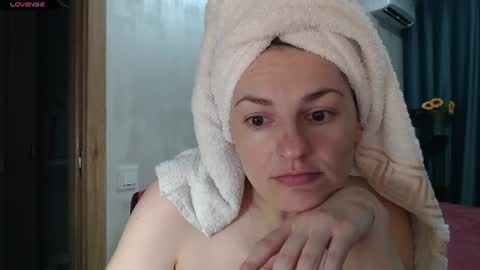 Snapshot of stacy_davise chatting on 14, 7, 2026 STACY online show from 14, 7, 2026