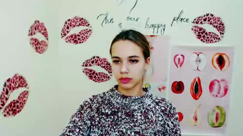 Snapshot of stacy_gr chatting on 9, 12, 2024 Stacy online show from 9, 12, 2024