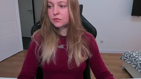 Snapshot of stacy_miraclee chatting on 11, 5, 2026 Stacy online show from 11, 5, 2026