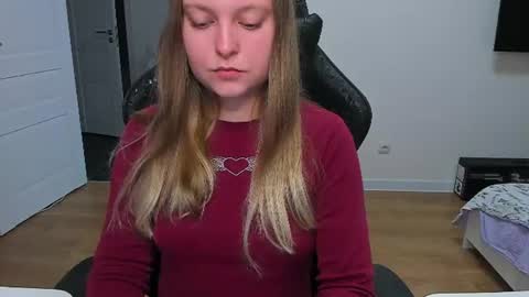 Snapshot of stacy_miraclee chatting on 11, 7, 2026 Stacy online show from 11, 7, 2026