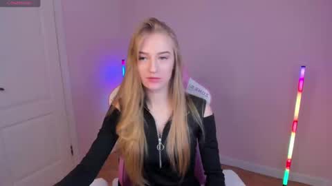 Stacy Mon Tue Wed Thu Fri Sun GMT GMT 3 1000am - 0400pm  online show from 10, 2, 2025