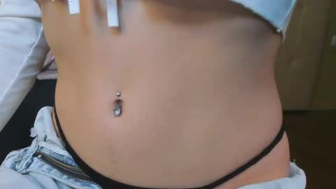 Stacy Mon Tue Wed Thu Fri Sun GMT GMT 3 1000am - 0400pm  online show from 20, 2, 2025