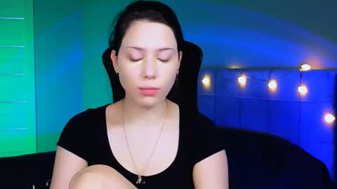 Snapshot of stacygonzales_ chatting on 18, 2, 2025 Bye bye dear See you on December 3st online show from 18, 2, 2025