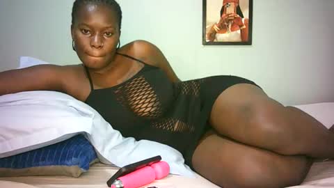 Snapshot of stacysweet69 chatting on 8, 5, 2026 all yours online show from 8, 5, 2026