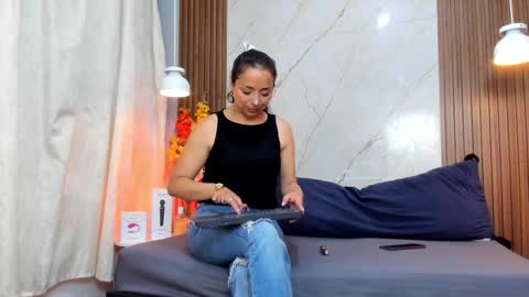 Angel Rivera online show from 6, 3, 2026