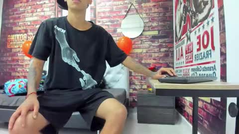 Snapshot of stanlycupper333 chatting on 24, 10, 2025 Stanly online show from 24, 10, 2025