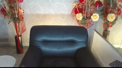 Snapshot of star_boyx chatting on 10, 10, 2025 star_boyx online show from 10, 10, 2025