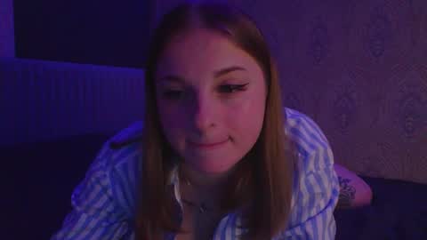 star_girlish online show from 21, 12, 2025