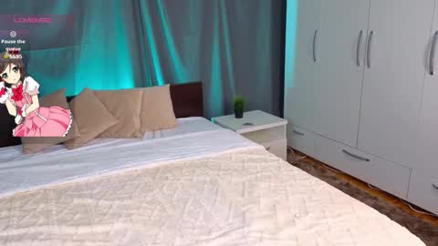 Snapshot of star_madison chatting on 6, 11, 2025 Madison online show from 6, 11, 2025