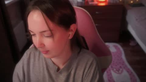 Alice online show from 4, 12, 2025