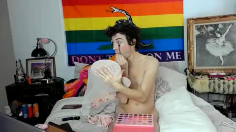 Snapshot of stareyethewitch chatting on 3, 2, 2025 Audrey Belrose online show from 3, 2, 2025
